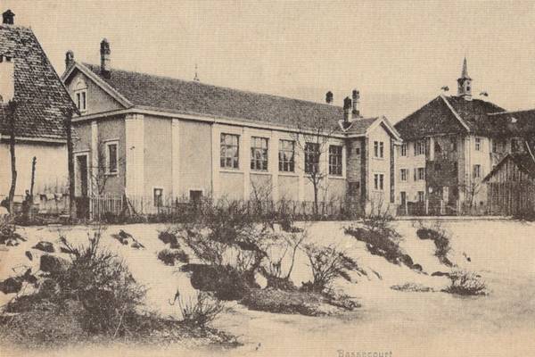 Carte SEB 1989 - La chute sur La Sorne derrière l'école.